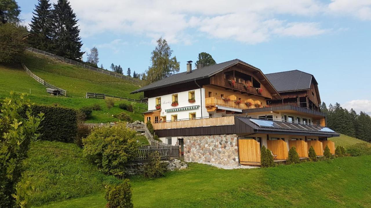 Berggasthaus Agritur Moserhof Браєс Екстер'єр фото