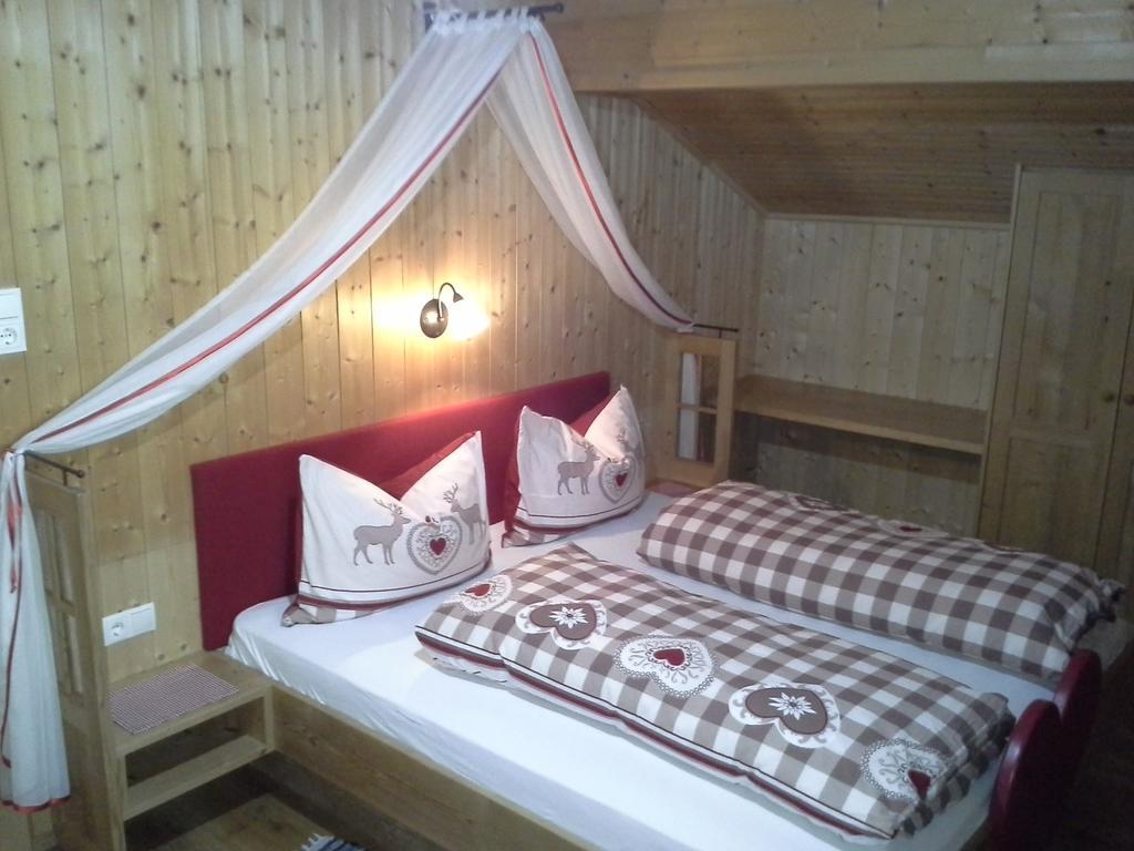 Berggasthaus Agritur Moserhof Браєс Номер фото