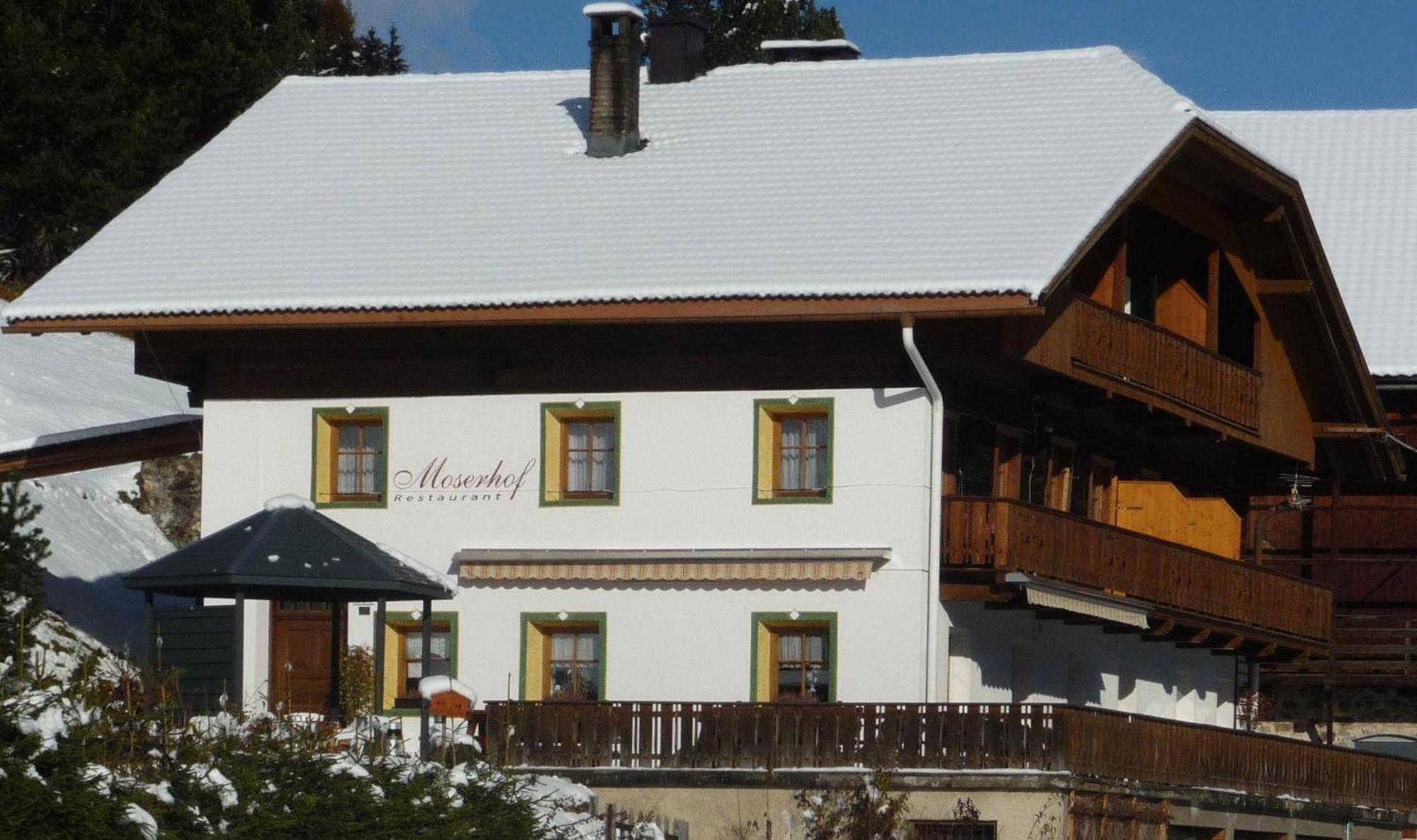 Berggasthaus Agritur Moserhof Браєс Екстер'єр фото
